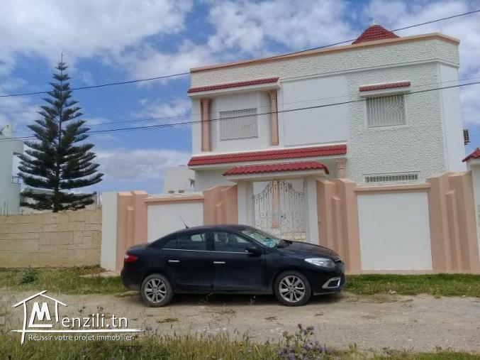 BELLE VILLA STYLE AMERICAIN SITUEE A KELIBIA CITE RIADH