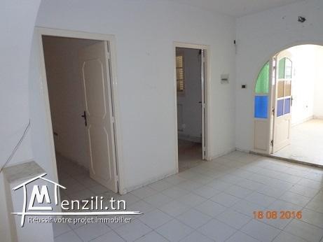 ETAGE DE VILLA A CITE ETTAWFIK