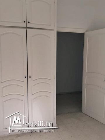 A louer premier etage situe a Hammem Chatt