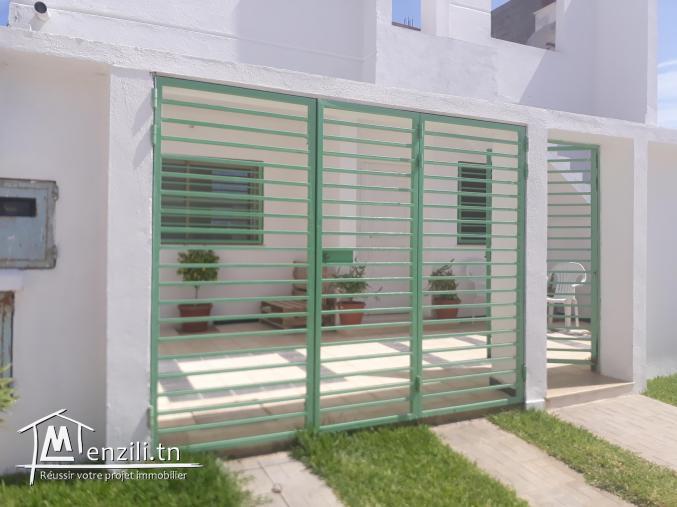 A vendre belle villa s+3 T.F individuel