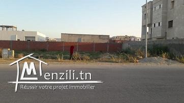 Lot de terrain cite Erriadh borj Cedria