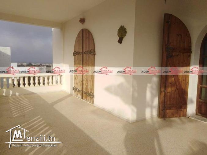 Adorable villa avec un grand jardin