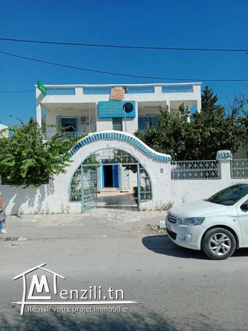 A louer grande villa (900m2). BARDO.