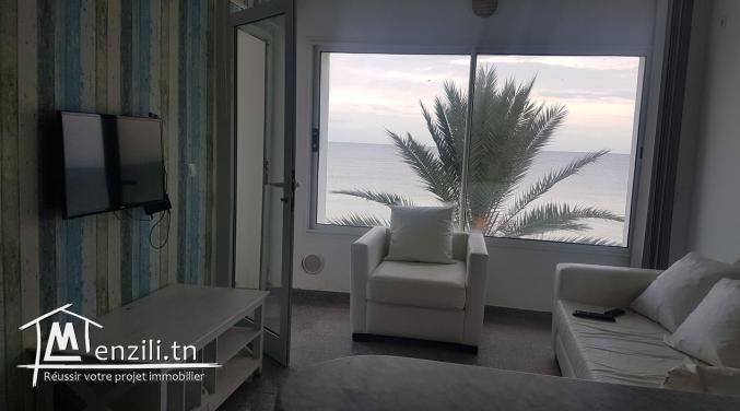 beau appartement a vendre a chot mariem -pied dans l'eau