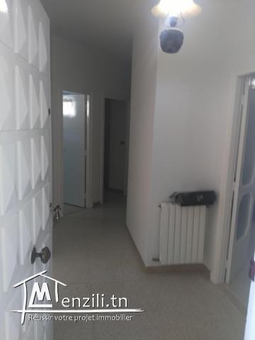 a vendre apaprtrement S+4