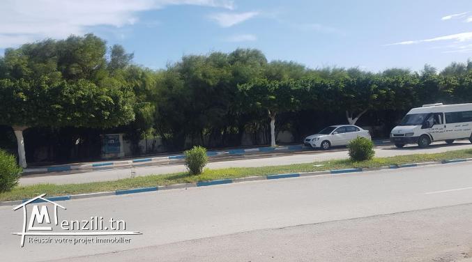 local commercial zone touristique a louer