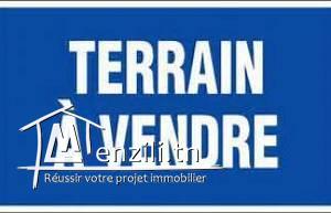 beau terrain a vendre a khzema EST