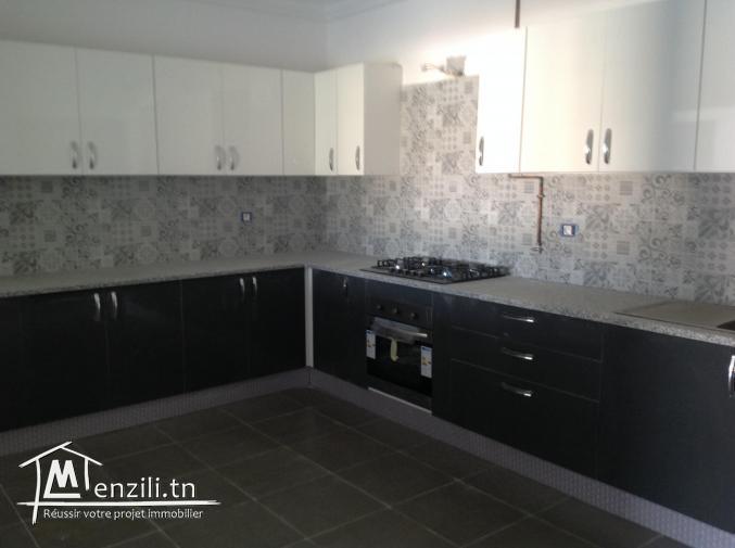 APPARTEMENT S+2 haut standing À RAOUED PLAGE À PROXIMITÉ PORT FINANCIER