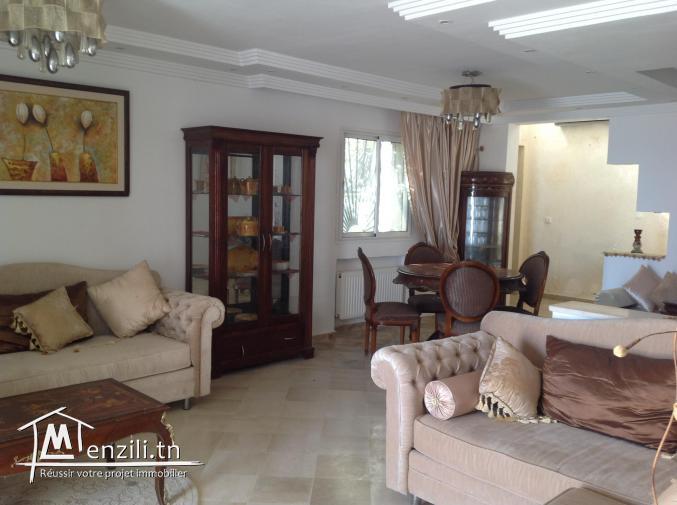 VILLA À VENDRE S+4 PIEDS DANS L'EAU À CITÉ DES JUGES À PROXIMITÉ PORT FINANCIER