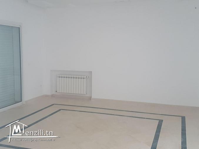 villa haut standing avec piscine