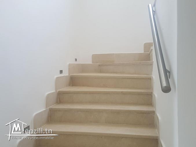 villa haut standing avec piscine