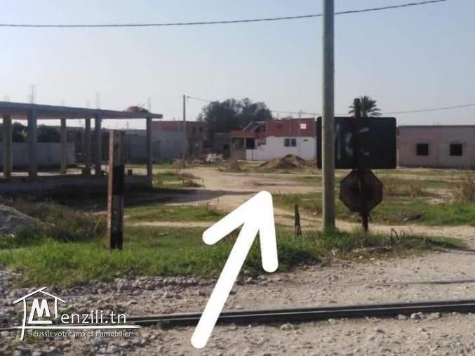 أرض مساحتها 200متر مربع للبيع بالخليدية