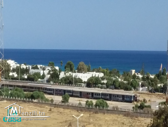 Appartement en s 2 vide de 110 m2