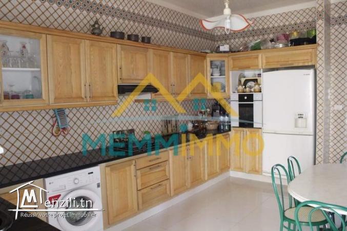 Villa S+5 de 270 m² sur un terrain de 583 m²- Zone Touristique de Mahdia - 570000 TND