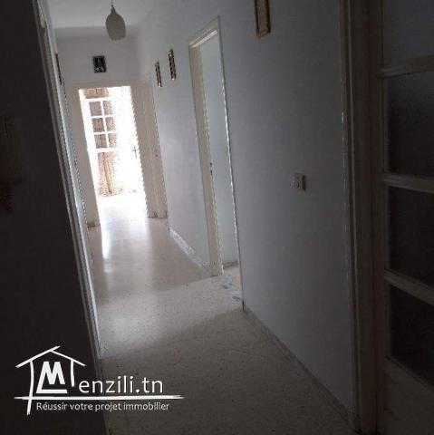 Appartement S+3 1 ère étage à diar ben mahmoud El Agba à vendre