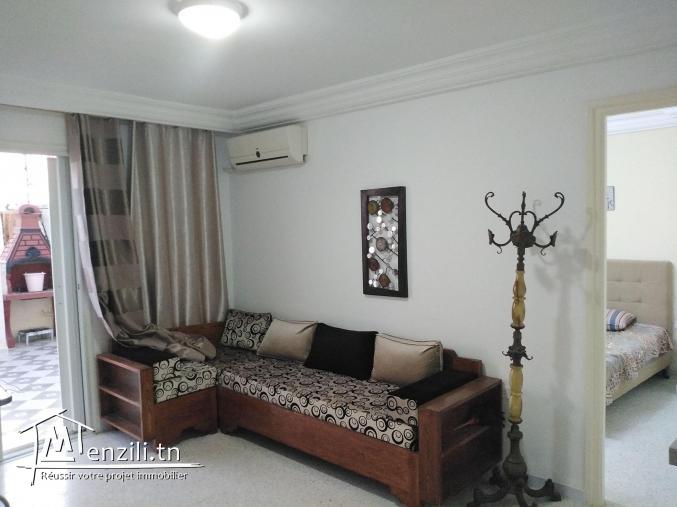 Étage de villa en s+2 meublé à Béni khiar