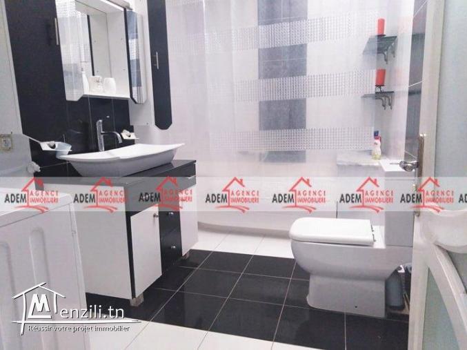 Etage de villa bien meublé