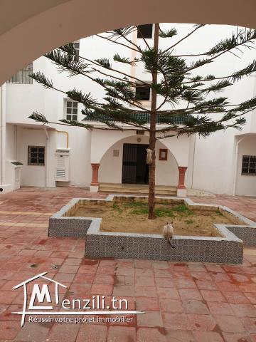 A vendre coquette apparemment  à Résidence Mariem