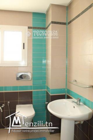 Villa parfaitement situé à la Soukra