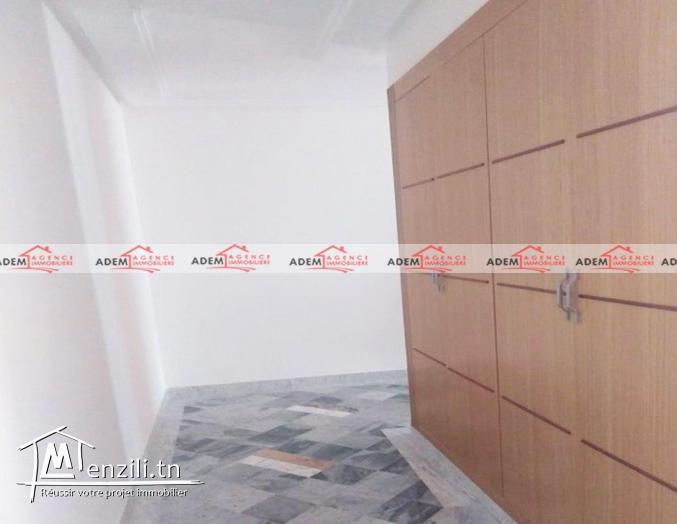 Bel appartement avec place parking sous sol