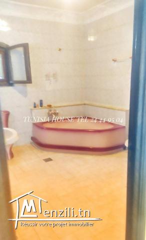 villa à coté du lycée français