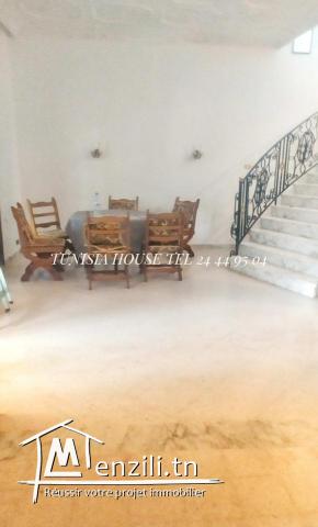 villa à coté du lycée français