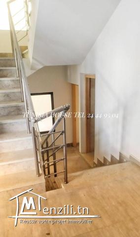 A LOUER VILLA NEUF À GAMMARTH