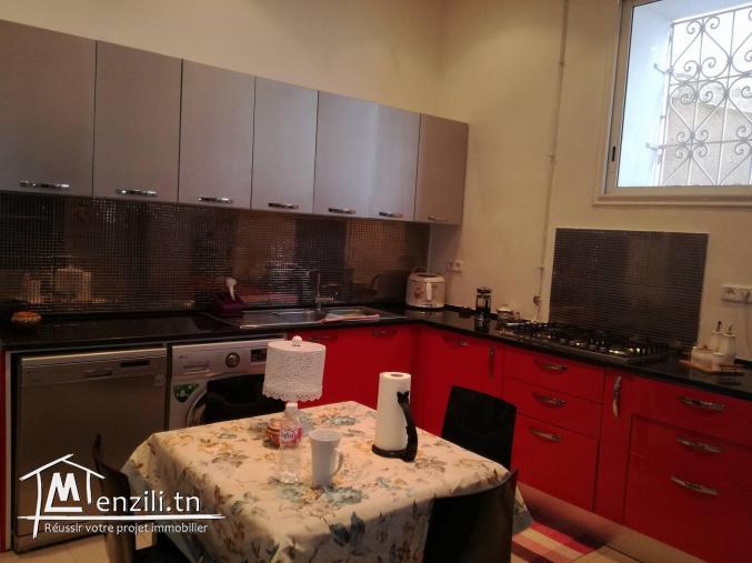 A vendre une villa rénovée à Montfleury