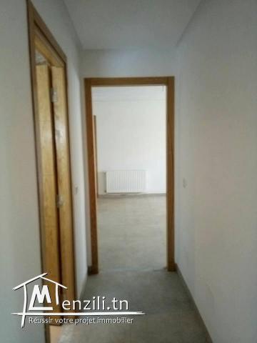 Flambant Neuf et tres raisonable prix