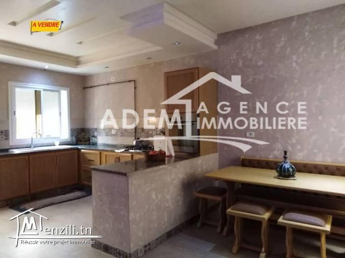 Une villa avec un étage inachevé