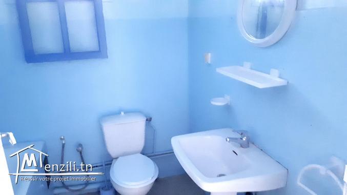 À vendre, Manouba, Cité Amal, Appartement 4 pièces