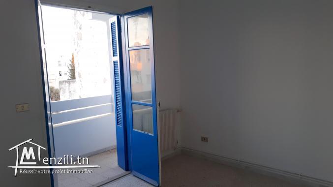 À vendre, Manouba, Cité Amal, Appartement 4 pièces