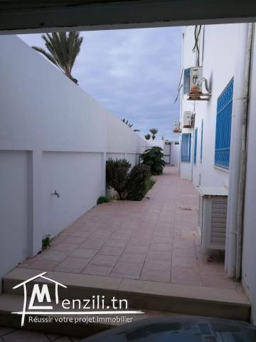 Superbe  villa  à mahdia  zone  touristique