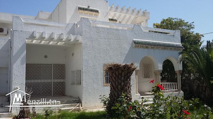 Belle maison avec grand jardin la gazelle