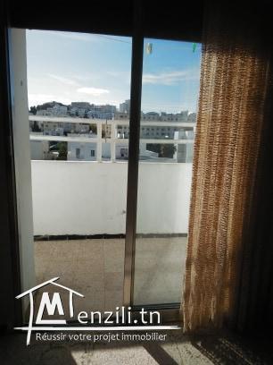 A VENDRE UN APPARTEMENT S+3 à MANAR 2