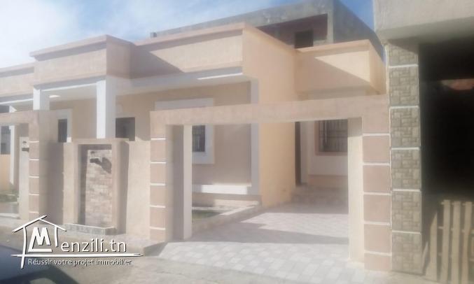 Une villa s+4 à kélibia