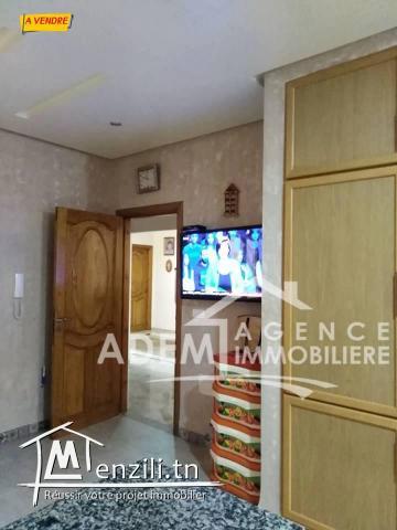 Villa avec première étage inachevé