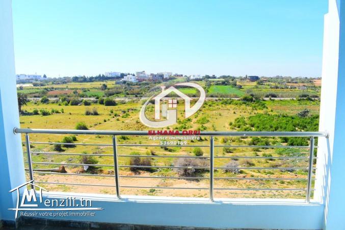 A vendre s+2 très spacieux proche de la mer du zone touristique