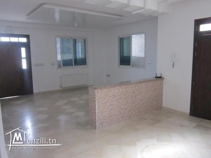 une villa indépendante à khzema