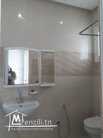 étage de villa de type S+3 situé à Sahloul