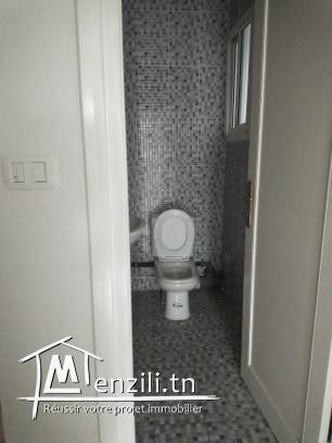 UN BUREAU S+3 à manar 2