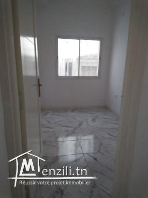 UN BUREAU S+3 à manar 2