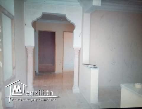 طابق أول للكراء