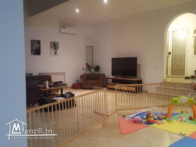 charmante villa avec piscine à Gammarth Supérieur