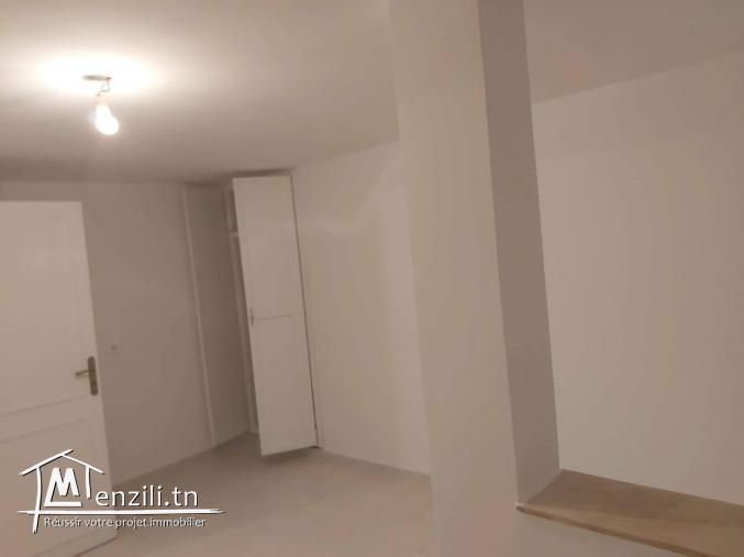 appartement ariana essoghra à louer