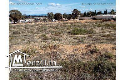 Un  terrain en face du GP1 sousse