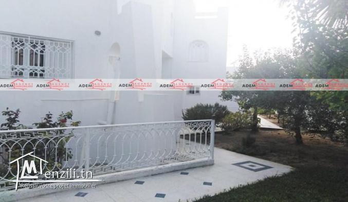 Adorable villa avec piscine et jardin