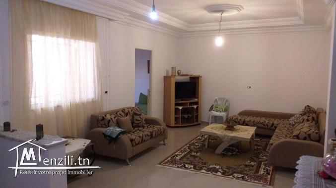 Maison 150m² à vendre à soukra 'Rue de l'aéroport" Prix Négociable