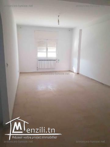 à louer app s+3 à médina jadida ben arous