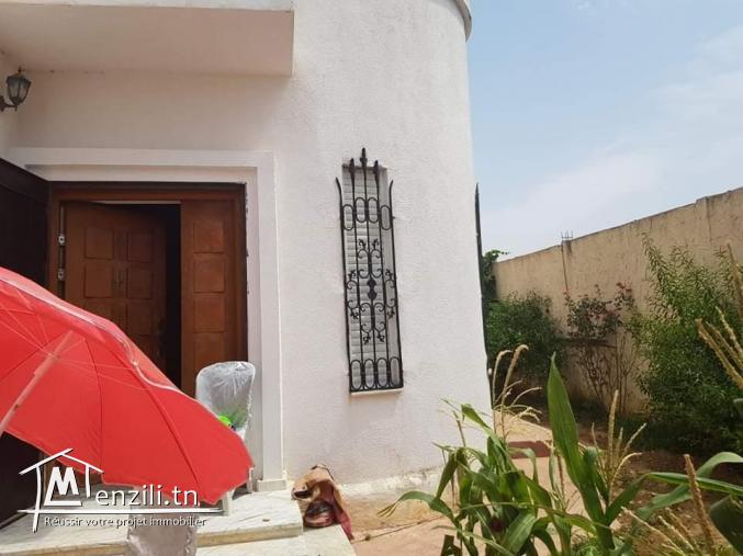 Magnifique villa avec jardin